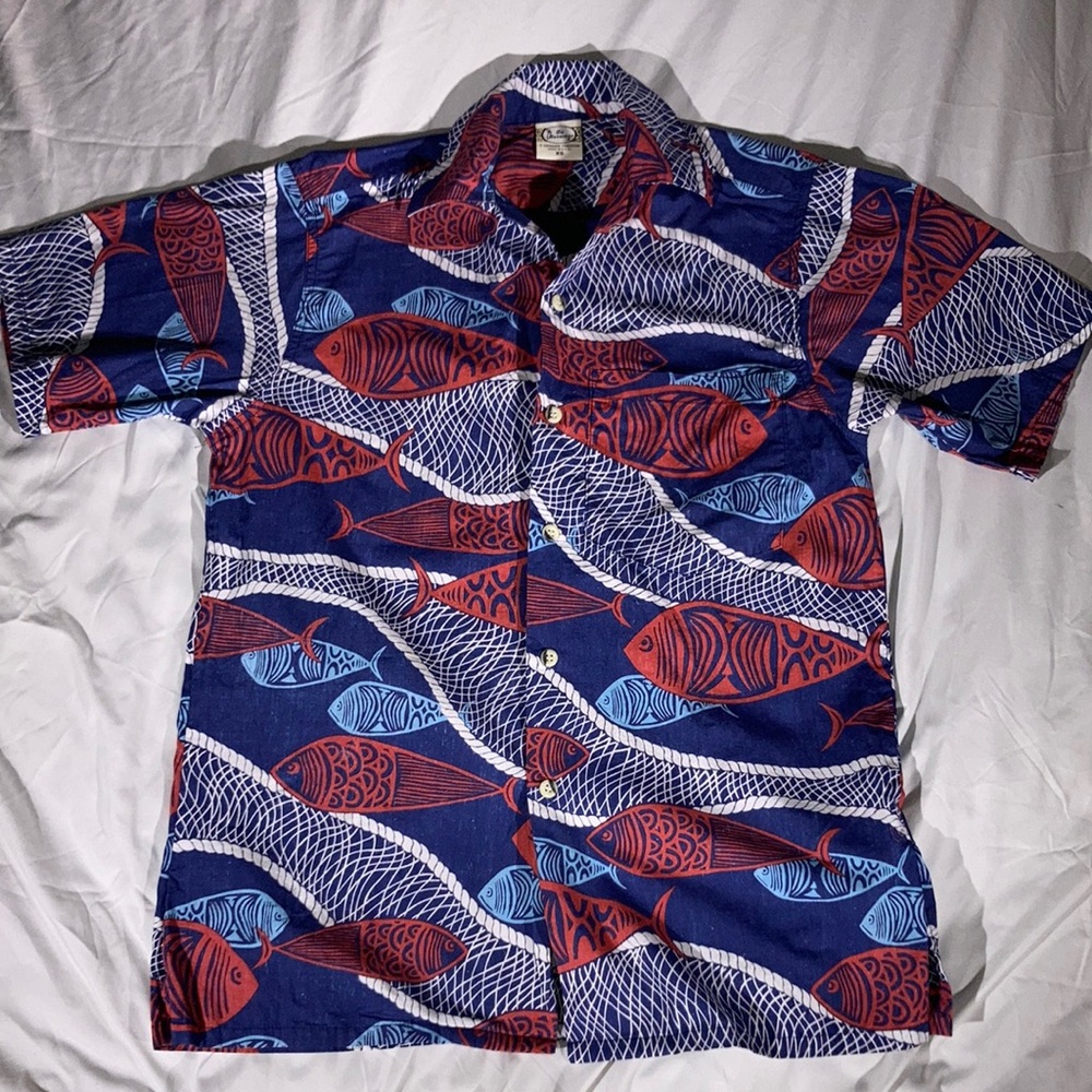 Go Barefoot Mens Blue Fish Print Short-Sleeve Button-Down Hawaiian Shirt